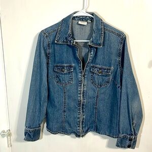 Sonoma laugh and style woman’s blue, jean jacket, distressed look with zipper